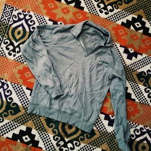 Gray vineyard vines pullover